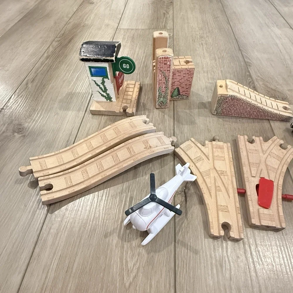 Thomas & Friends Train Track Accessories Switch Track Various Brand Trains